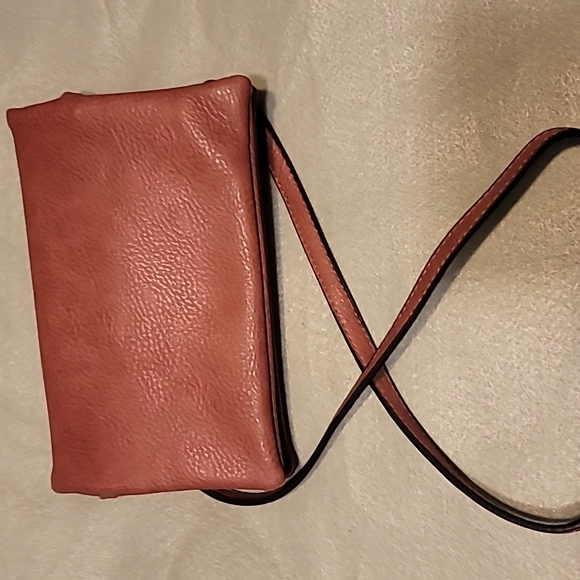 Small crossbody - Picture 2 of 3